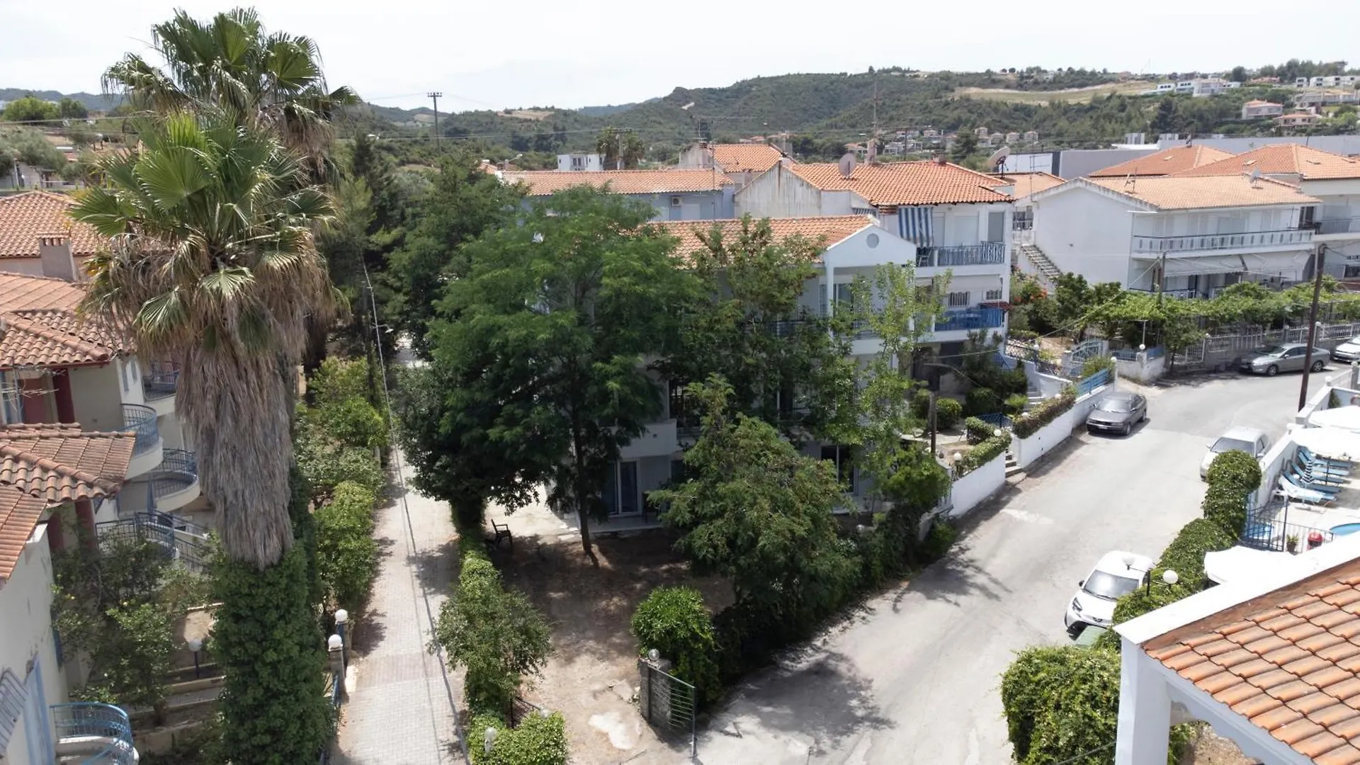 Amadeo Apartments Hanioti 0*,  Greece